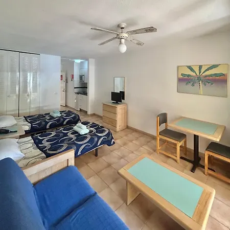 Studio In Castle Harbour With Pool Viewc001 Appartamento *