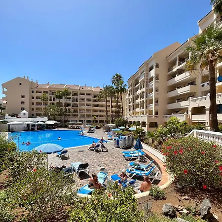 Appartamento Studio In Castle Harbour With Pool Viewc001 Los Cristianos (Tenerife)