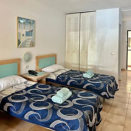 Studio In Castle Harbour With Pool Viewc001 Apartament